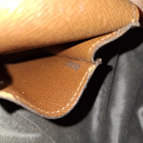 Vintage Louis Vuitton Monogram Cigarette Case Etui-EUC-CT0042 - Picture 5 of 6